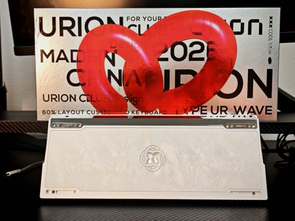 UR Studio M1X Feather Case